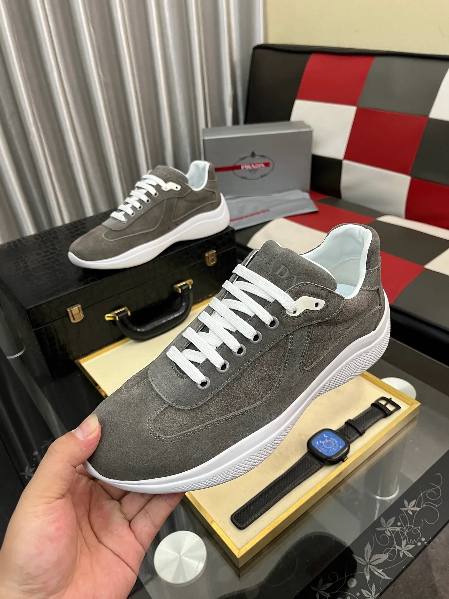 Men's shoes 💰400⌚️⌚️【PRADA】Prada casual shoes, originally developed 1:1, made of high-mercerized cowhide with imported cowhide, silk sheepskin lining, rubber outsole, comfortable and soft on the foot, size: 38-444️⃣Colors available